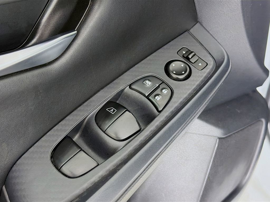 Used 2024 Nissan Sentra SV image 20