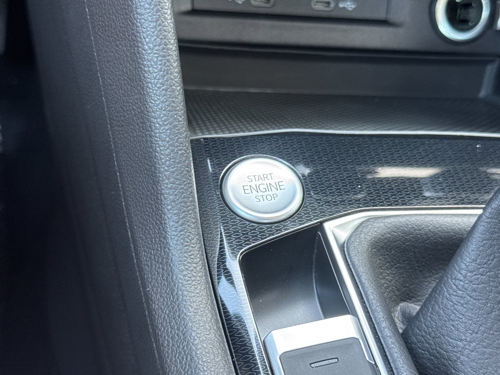 New 2027 Volkswagen Taos S FWD image 22