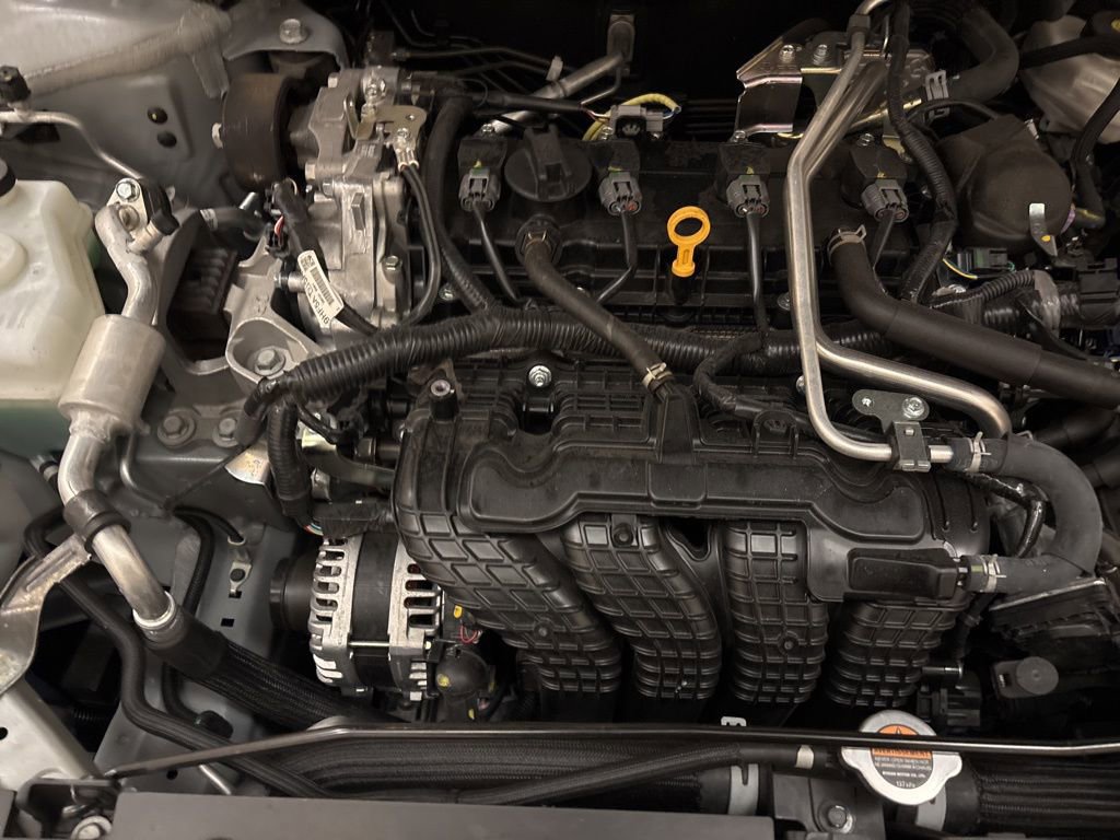 Used 2025 Nissan Altima 2.5 SV image 22