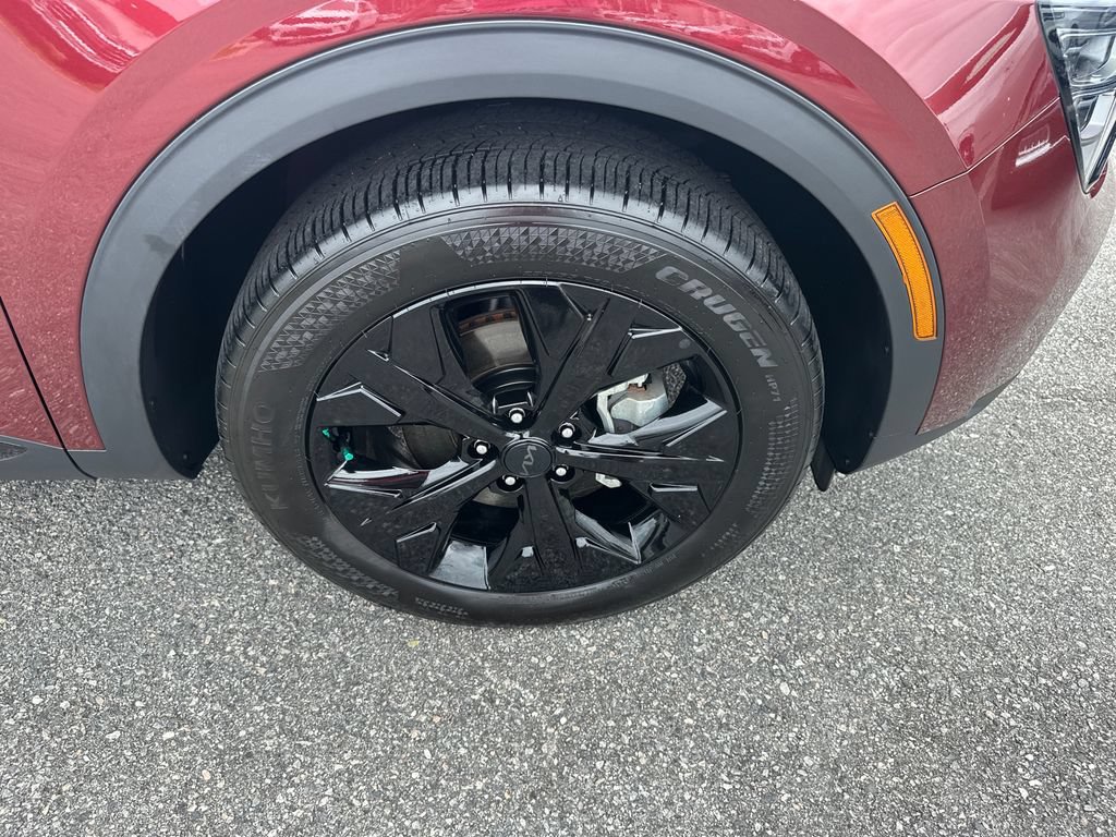Certified 2025 Kia Sportage X-Line w/ Premium Package AWD/4WD image 12