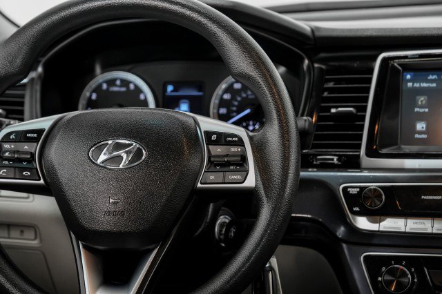 Used 2018 Hyundai Sonata SE FWD image 16