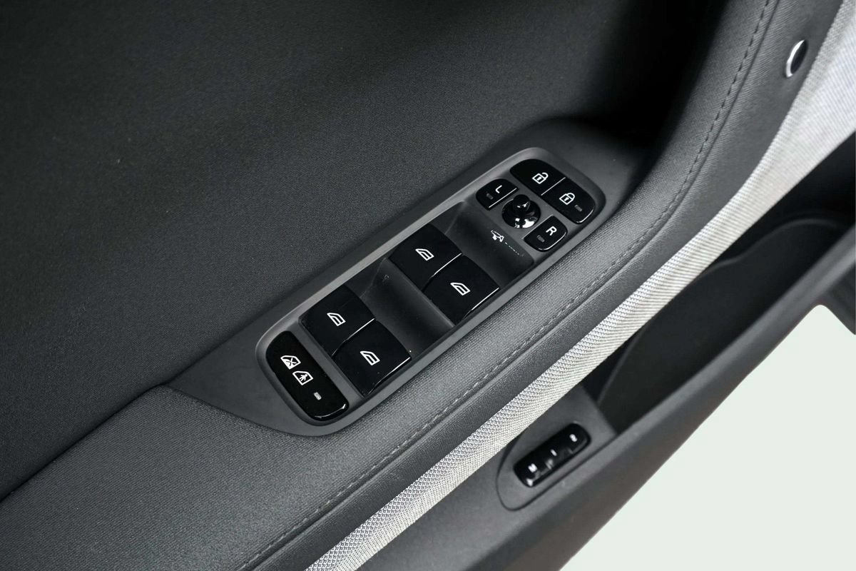 Used 2023 Polestar Polestar 2 w/ Pilot Pack AWD/4WD image 14