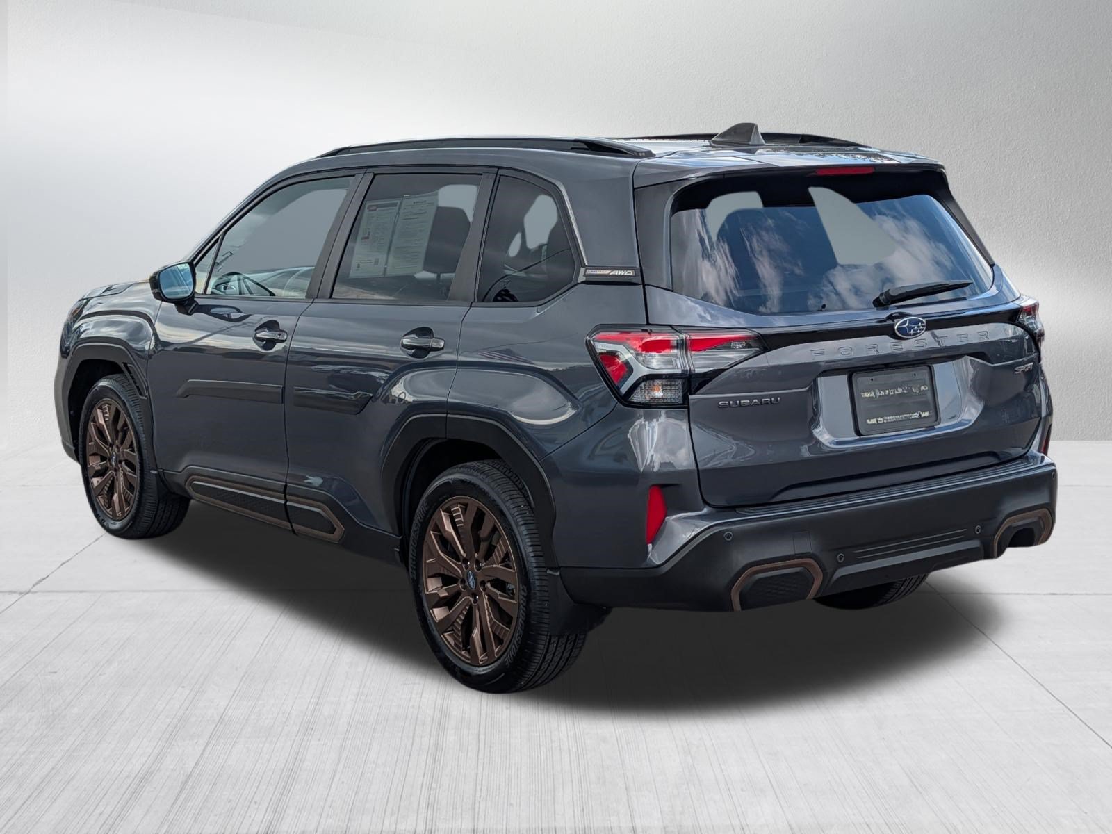 Used 2025 Subaru Forester Sport AWD/4WD image 5