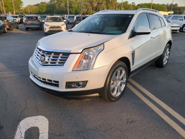 Used 2015 Cadillac SRX Premium FWD image 2
