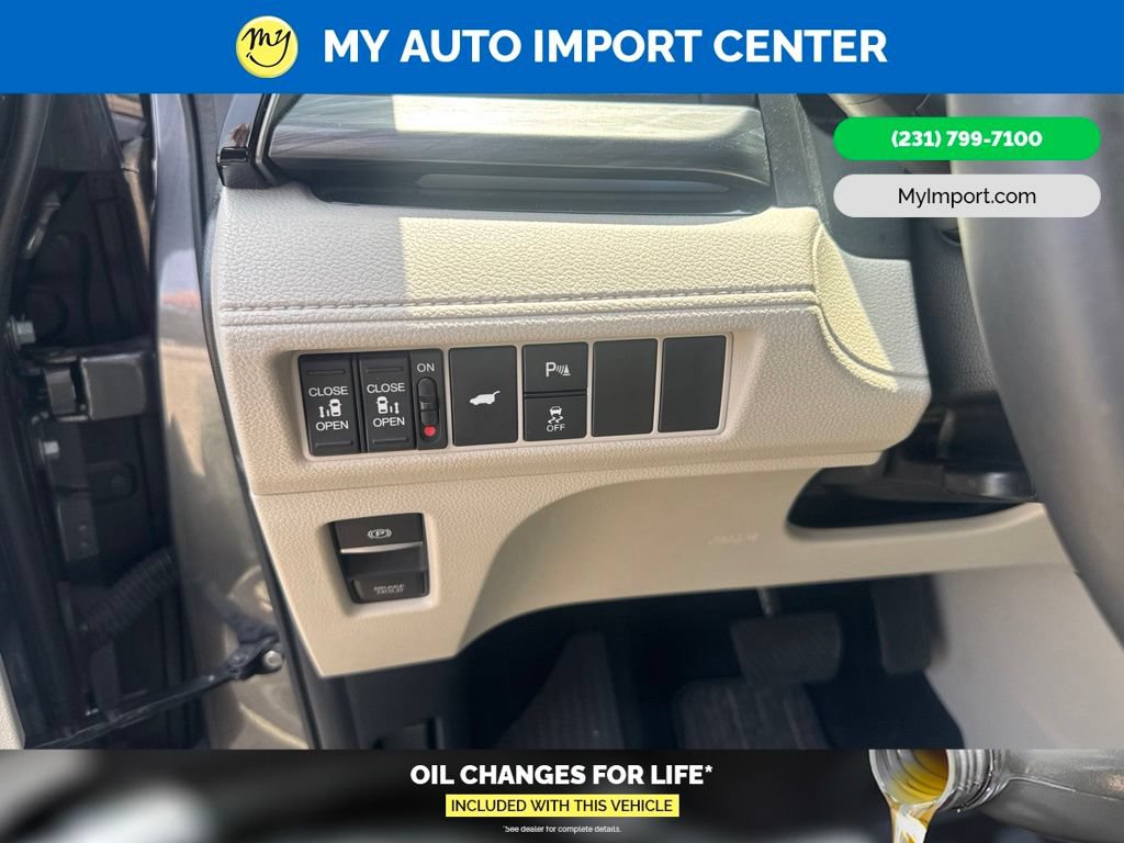 Used 2025 Honda Odyssey Elite image 15