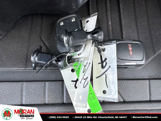 Used 2020 GMC Terrain SLT w/ Preferred Package AWD/4WD image 30