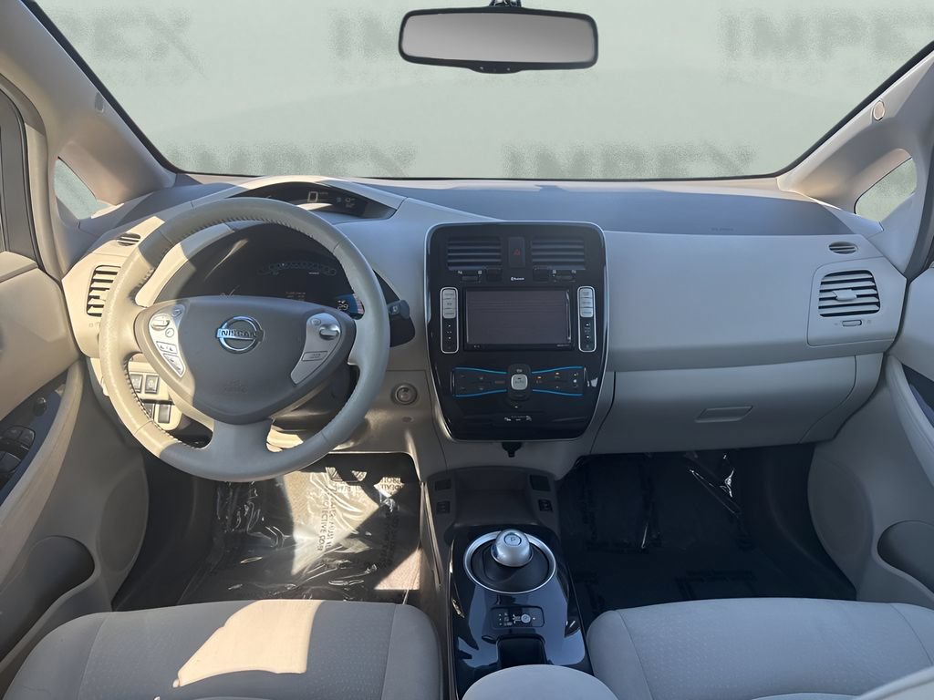 Used 2012 Nissan Leaf SV FWD image 12