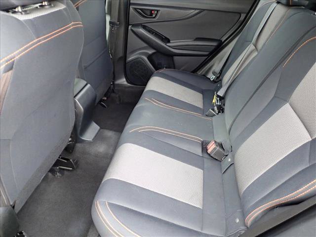 Used 2018 Subaru Crosstrek 2.0i Premium w/ Eyesight System image 9