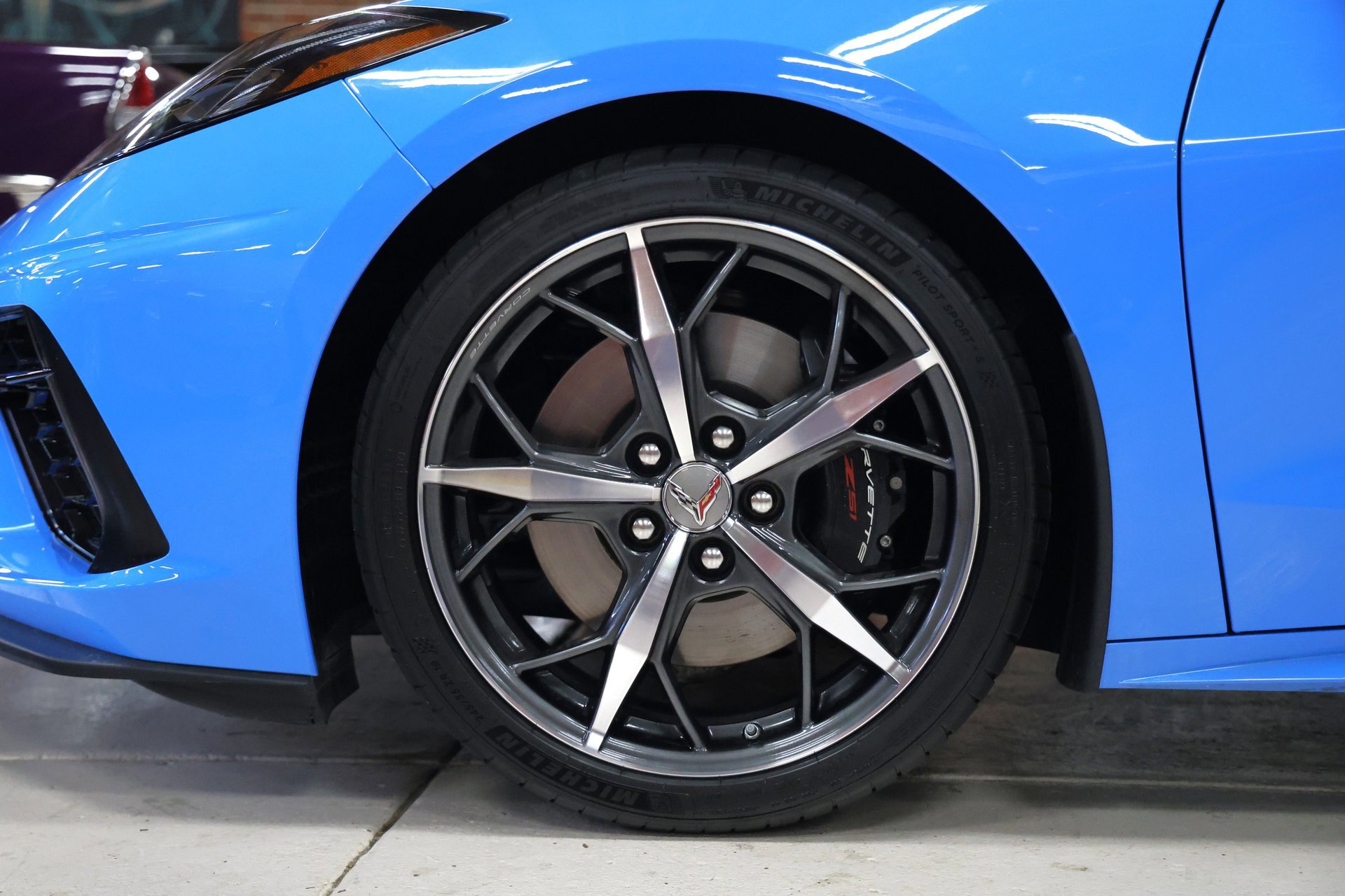 Used 2021 Chevrolet Corvette Stingray Convertible w/ Z51 Performance Package image 9