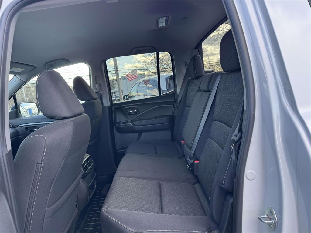 Certified 2024 Honda Ridgeline Sport image 10