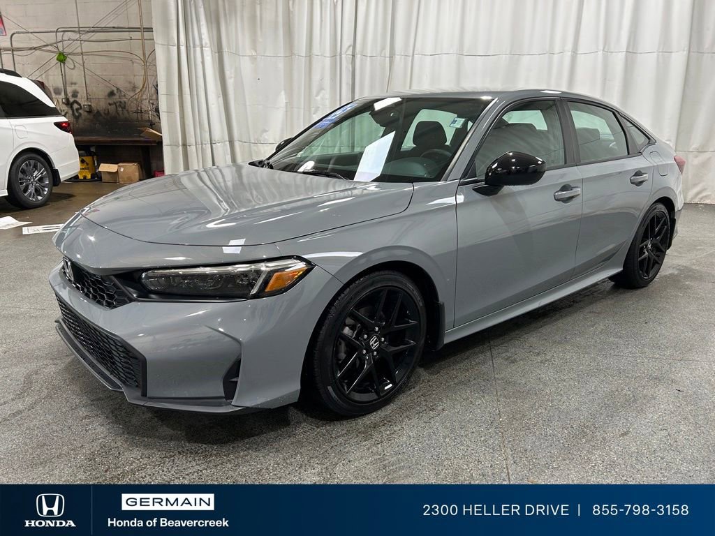 Used 2025 Honda Civic Sport image 4