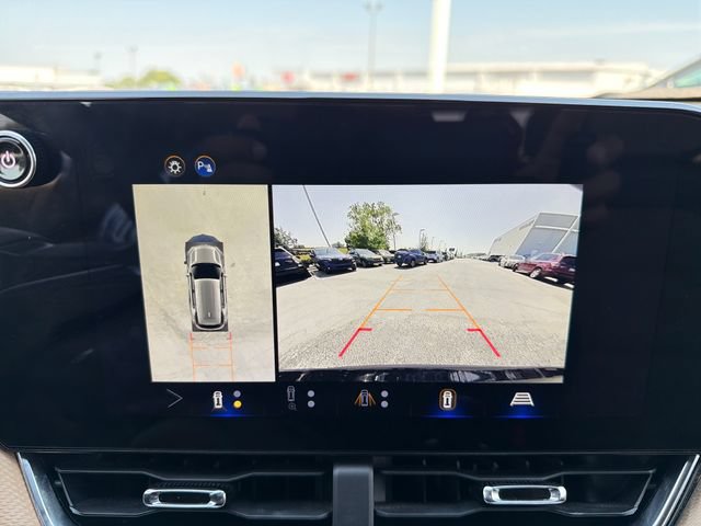 Used 2025 Chevrolet Equinox ACTIV w/ Safety and Technology Package FWD image 13