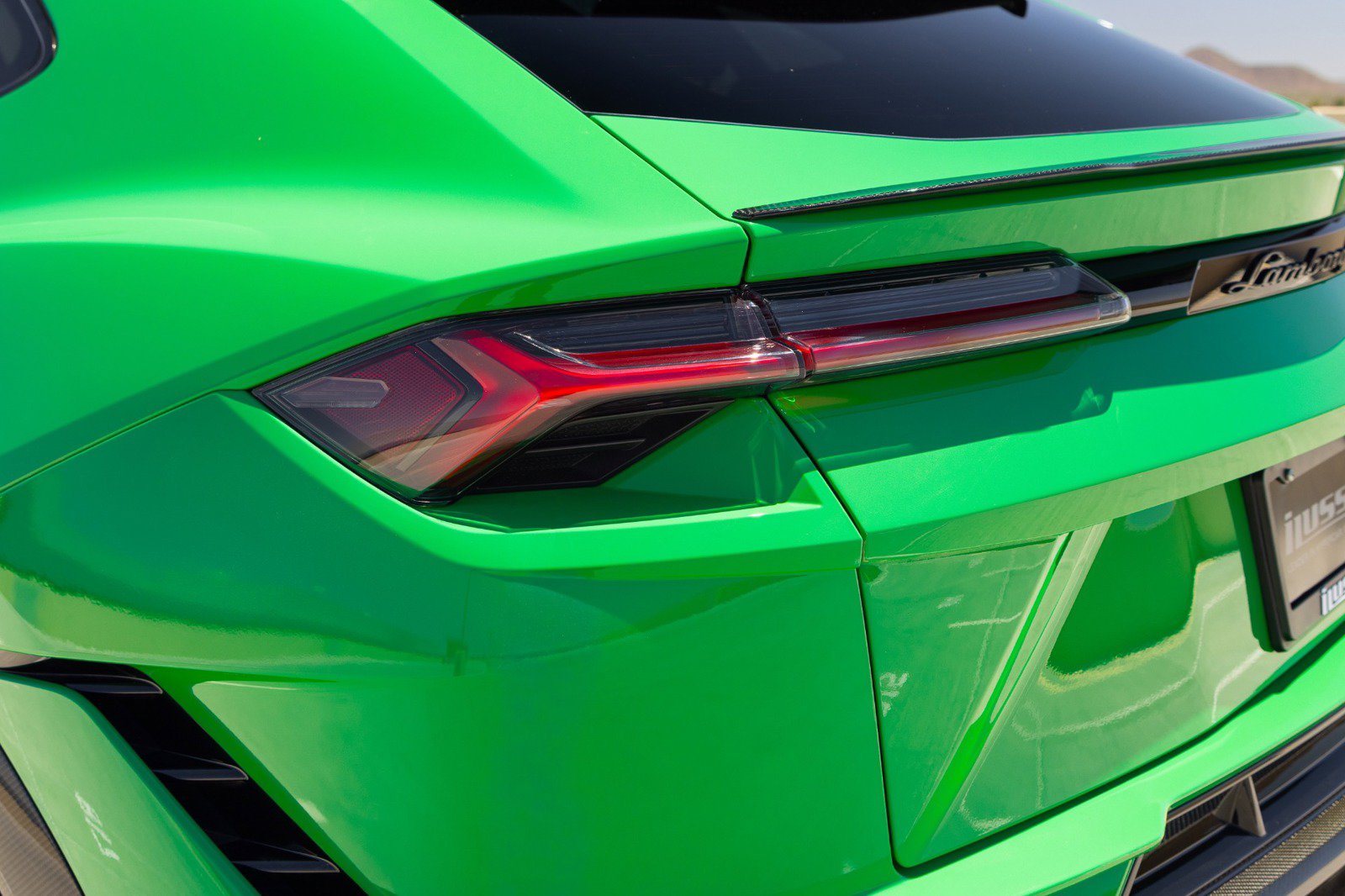 Used 2023 Lamborghini Urus Performante AWD/4WD image 26