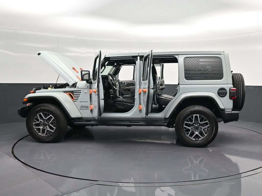 Used 2024 Jeep Wrangler Unlimited Sahara w/ Safety Group AWD/4WD image 34