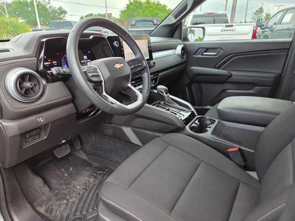 Used 2025 Chevrolet Colorado LT w/ Advanced Trailering Package RWD image 23