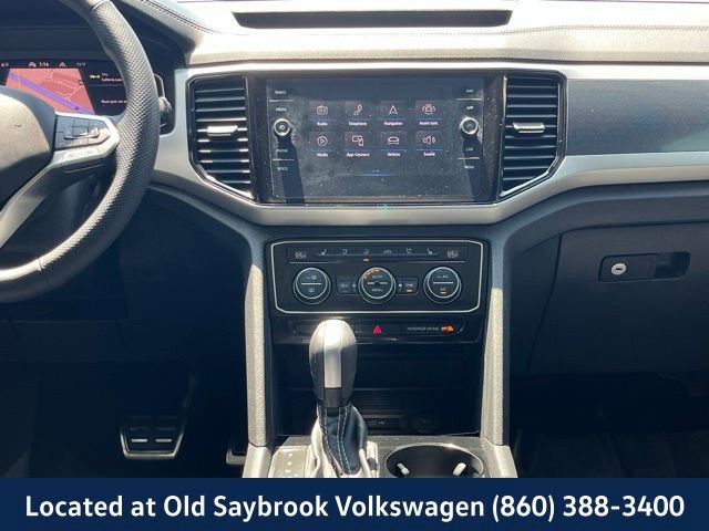 Used 2022 Volkswagen Atlas SEL Premium image 16