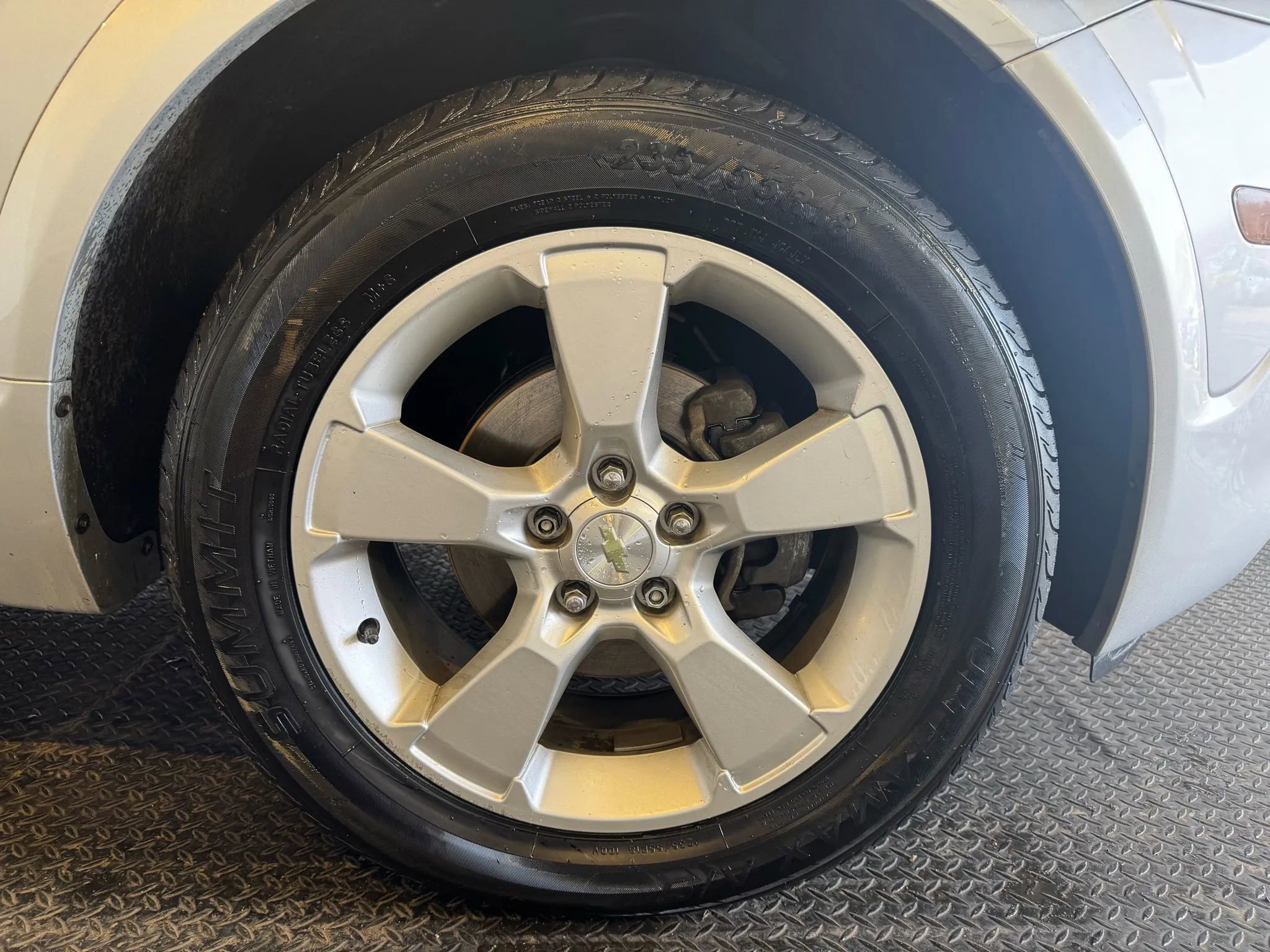 Used 2014 Chevrolet Captiva Sport LT w/ Convenience Package image 32