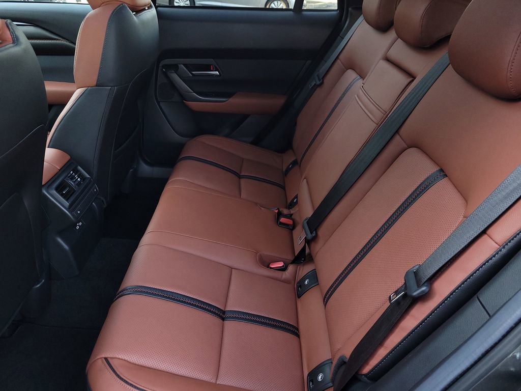 Certified 2025 MAZDA CX-50 AWD 2.5 Turbo w/ Premium Pkg image 12