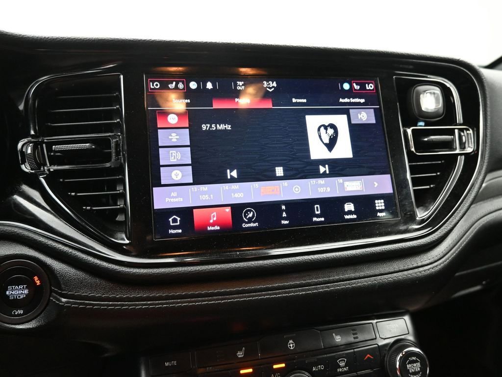 Used 2022 Dodge Durango GT image 18