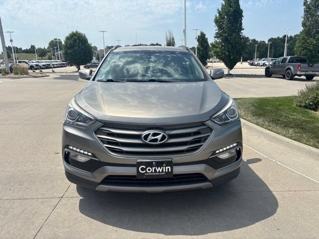 Used 2017 Hyundai Santa Fe Sport AWD/4WD image 10