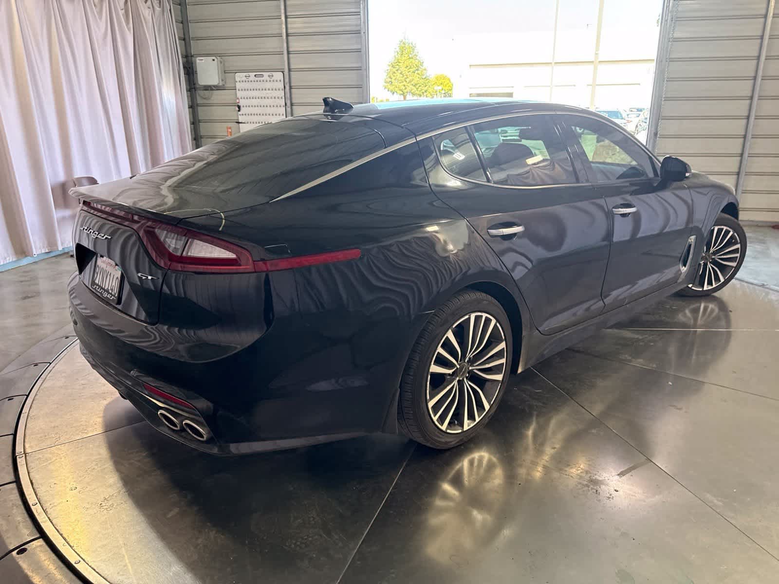 Used 2018 Kia Stinger Premium AWD/4WD image 5