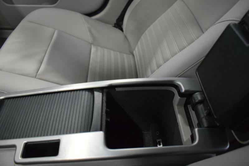 Used 2010 Volvo S40 2.4i image 27