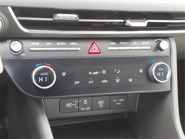 Used 2025 Hyundai Sonata SEL image 18