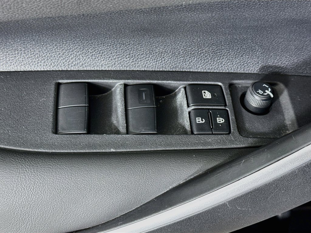 Used 2024 Toyota Corolla SE FWD image 13