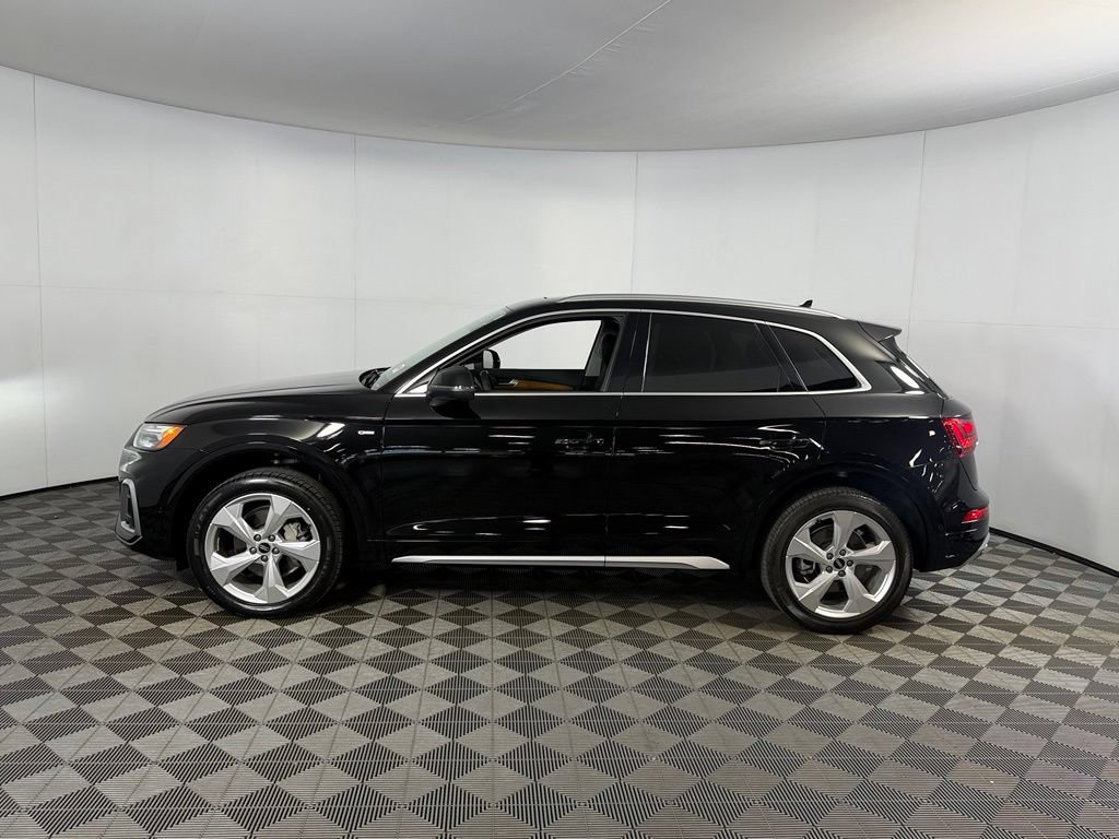 Used 2023 Audi Q5 2.0T Prestige w/ Prestige Package AWD/4WD image 10