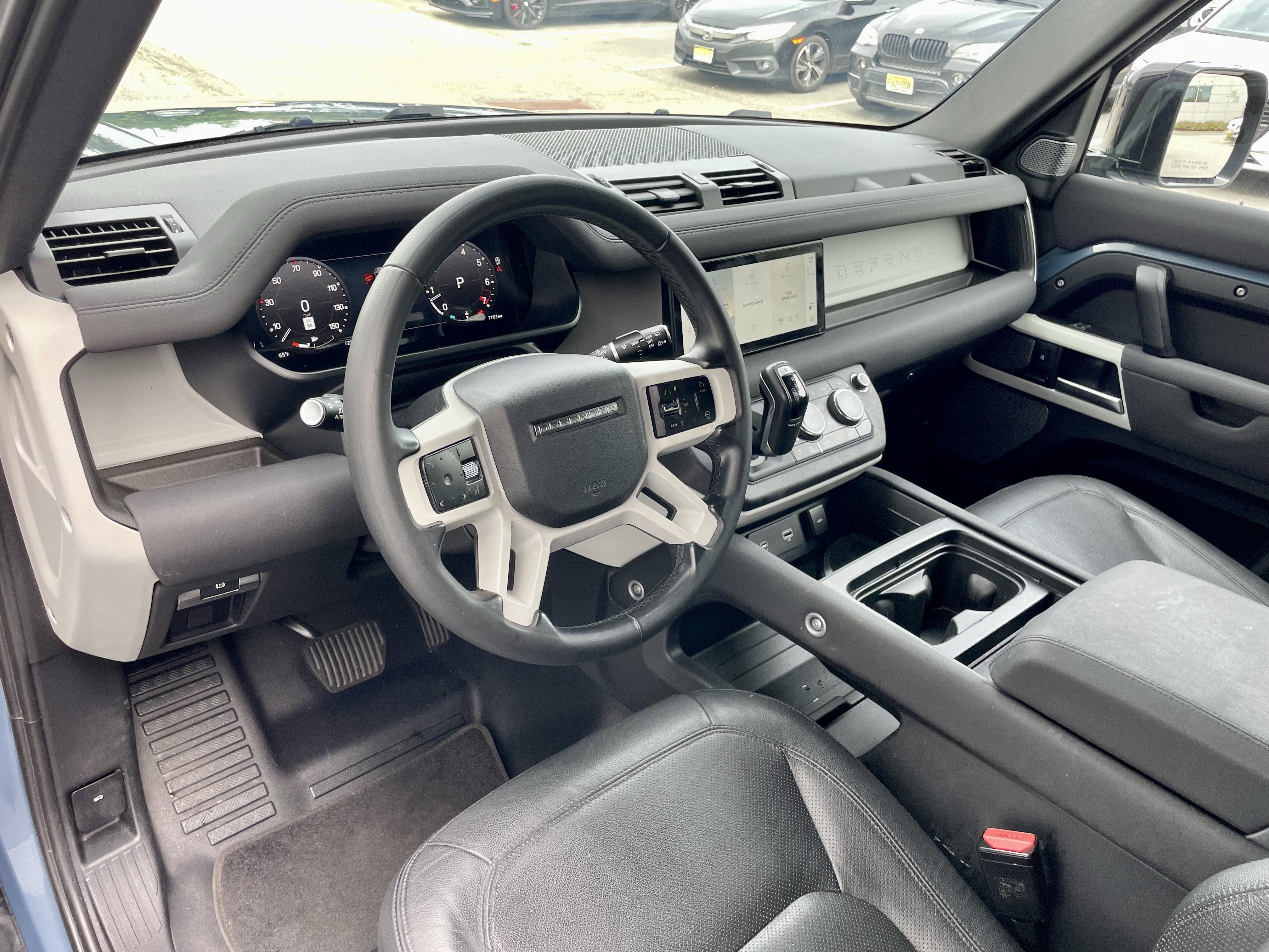 Used 2023 Land Rover Defender 110 S image 13