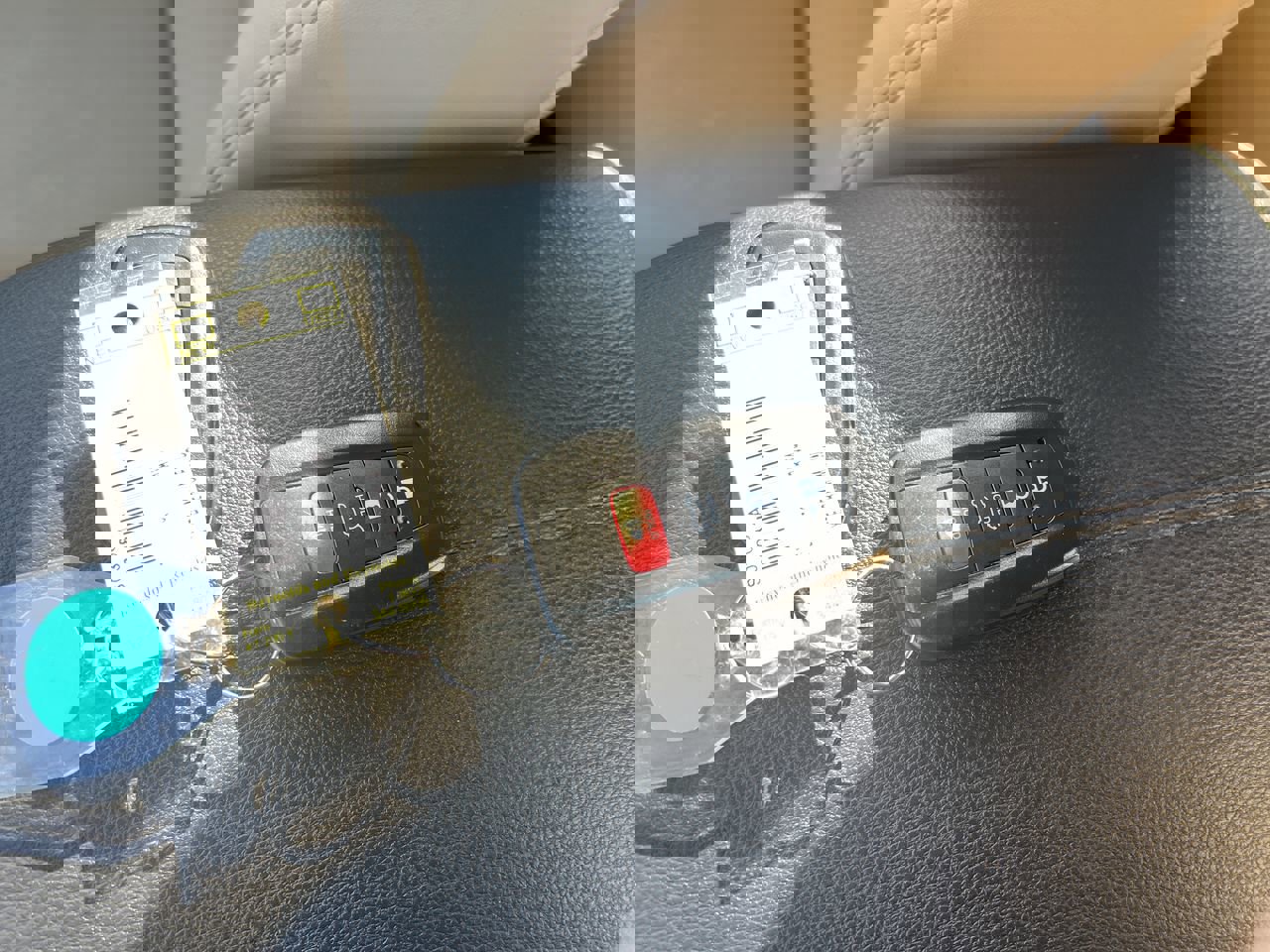 Used 2021 Toyota RAV4 XLE Premium image 37