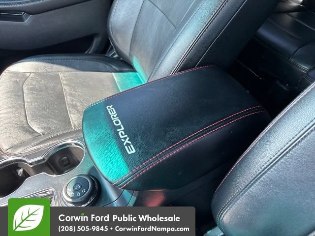 Used 2016 Ford Explorer Sport w/ Equipment Group 401A AWD/4WD image 22