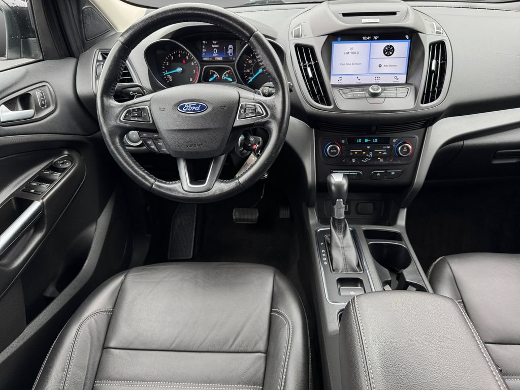 Used 2017 Ford Escape SE w/ SE Leather Comfort Package AWD/4WD image 21