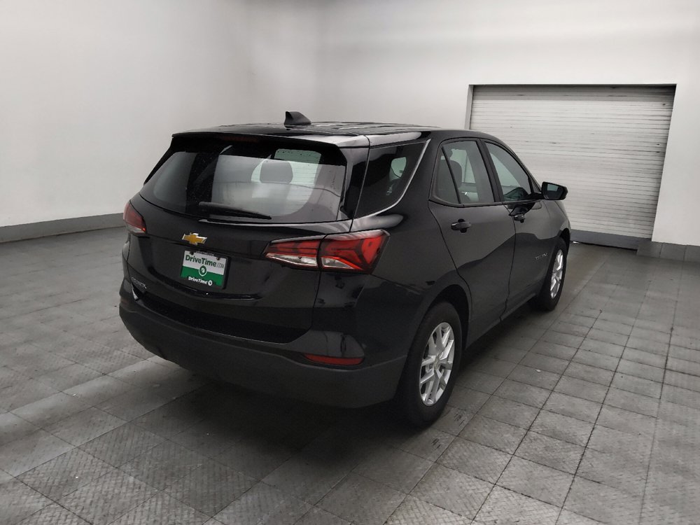 Used 2024 Chevrolet Equinox LS w/ Driver Confidence II Package FWD image 9