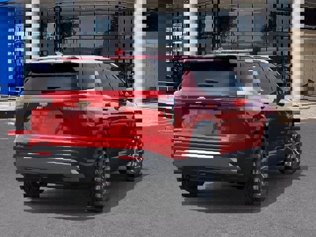 New 2026 Chevrolet Equinox LT w/ Convenience Package II FWD image 4