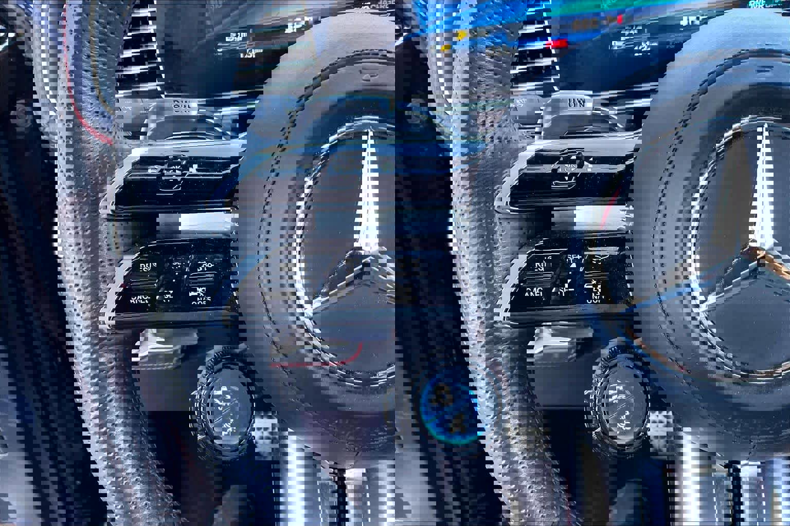 Used 2024 Mercedes-Benz GLE 53 AMG 4MATIC Coupe image 21