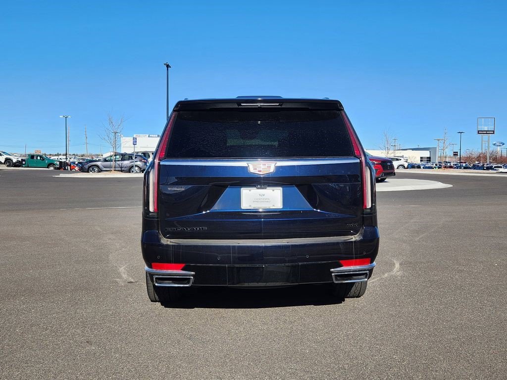 Certified 2023 Cadillac Escalade Premium Luxury Platinum w/ LPO, Radiant Package image 3