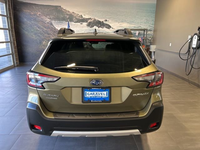 Used 2025 Subaru Outback Limited image 39
