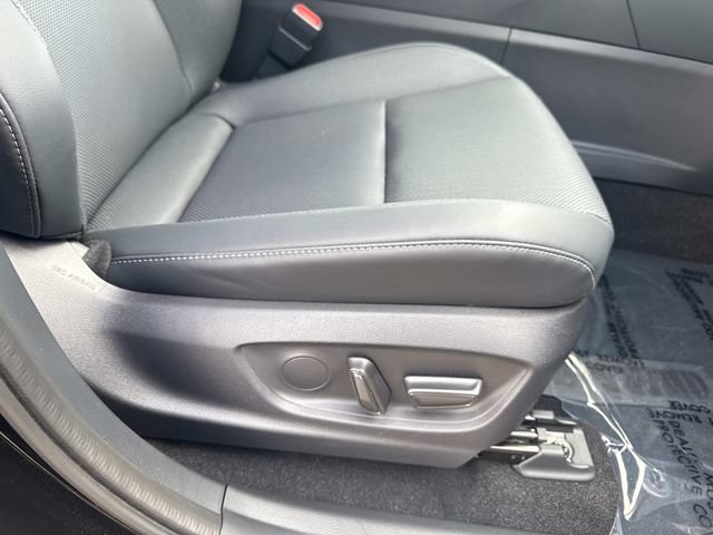Used 2026 Toyota Crown w/ Advanced Technology Package AWD/4WD image 18