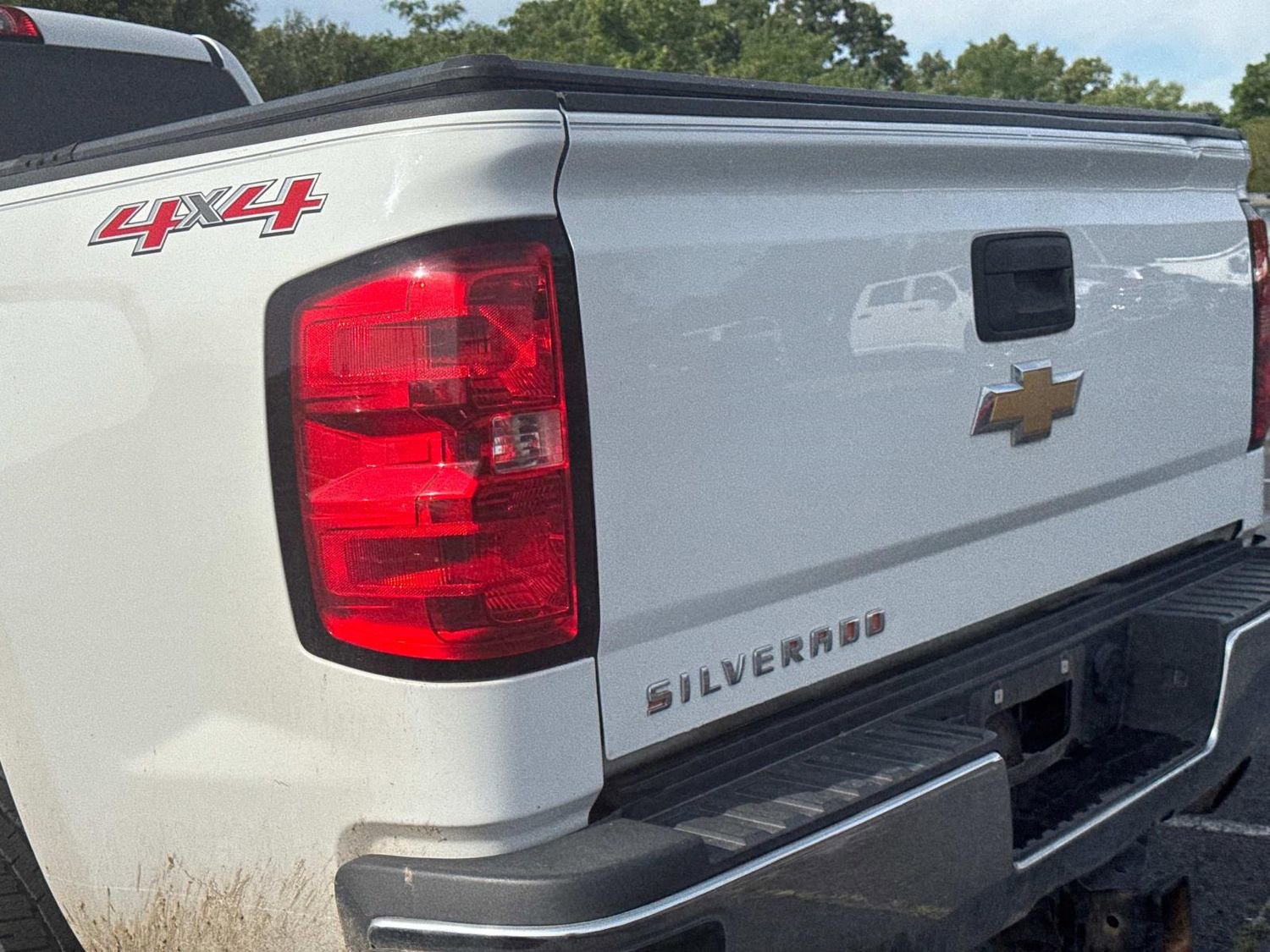 Used 2016 Chevrolet Silverado 2500 W/T AWD/4WD image 9