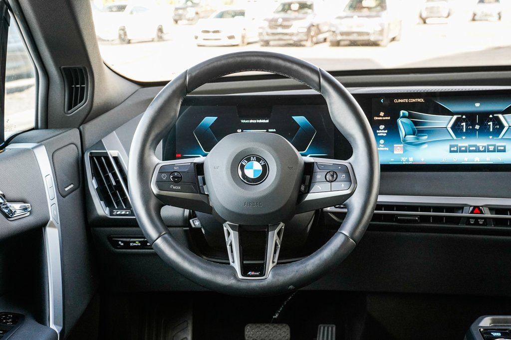 Used 2025 BMW iX xDrive50 image 12