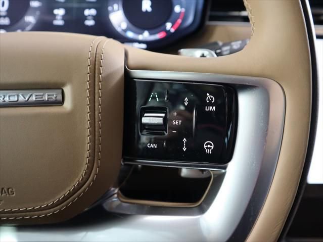 New 2025 Land Rover Range Rover SE image 12