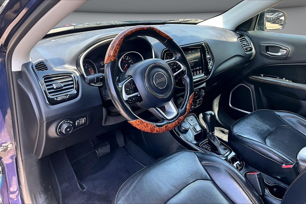 Used 2019 Jeep Compass Limited AWD/4WD image 17