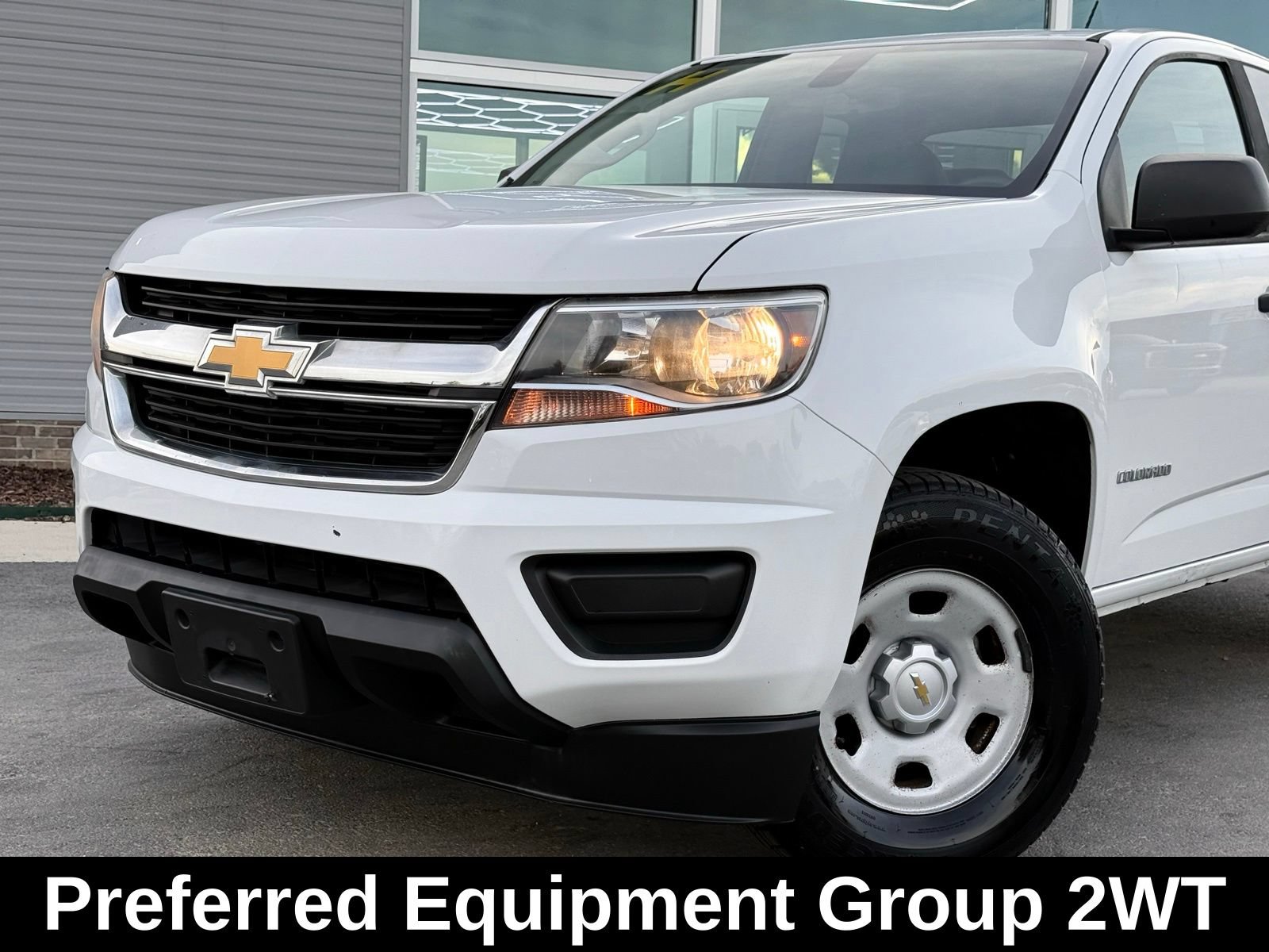 Used 2017 Chevrolet Colorado W/T w/ WT Convenience Package RWD image 2