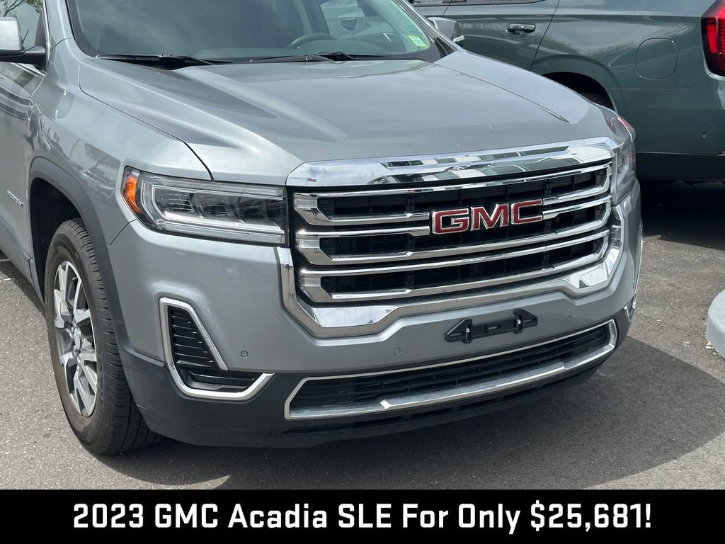Certified 2023 GMC Acadia SLE w/ Driver Convenience Package AWD/4WD image 2