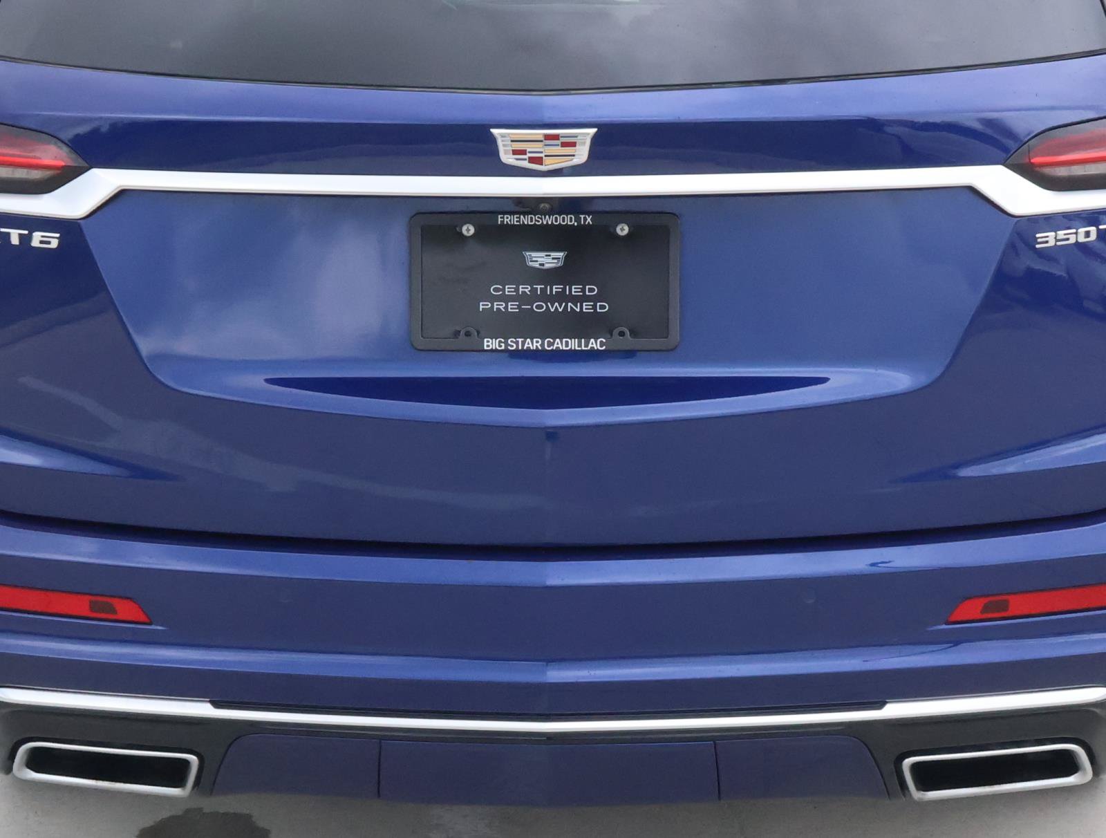 Certified 2025 Cadillac XT6 Luxury FWD image 8