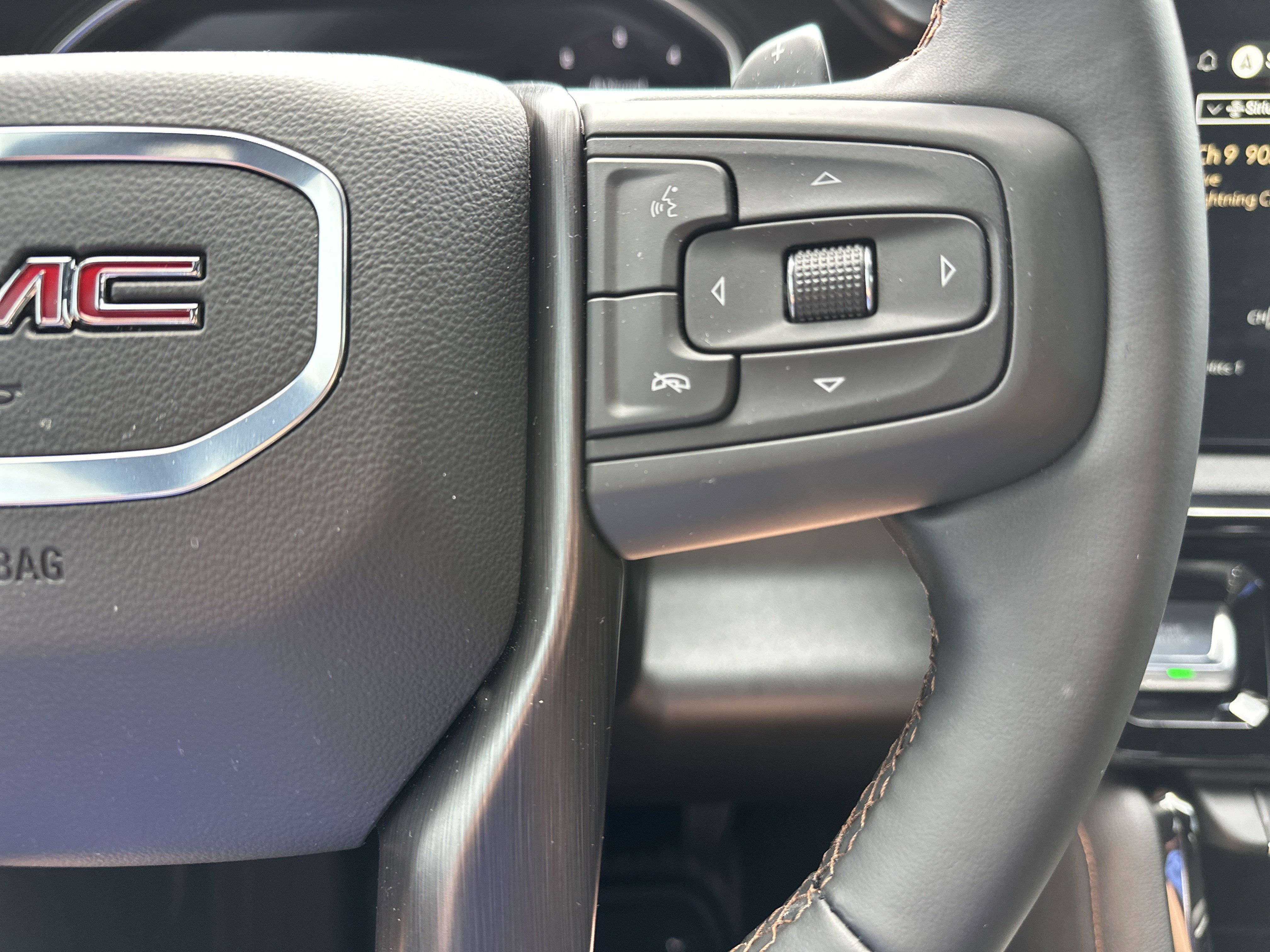 Used 2026 GMC Sierra 1500 AT4 w/ AT4 Premium Package AWD/4WD image 19