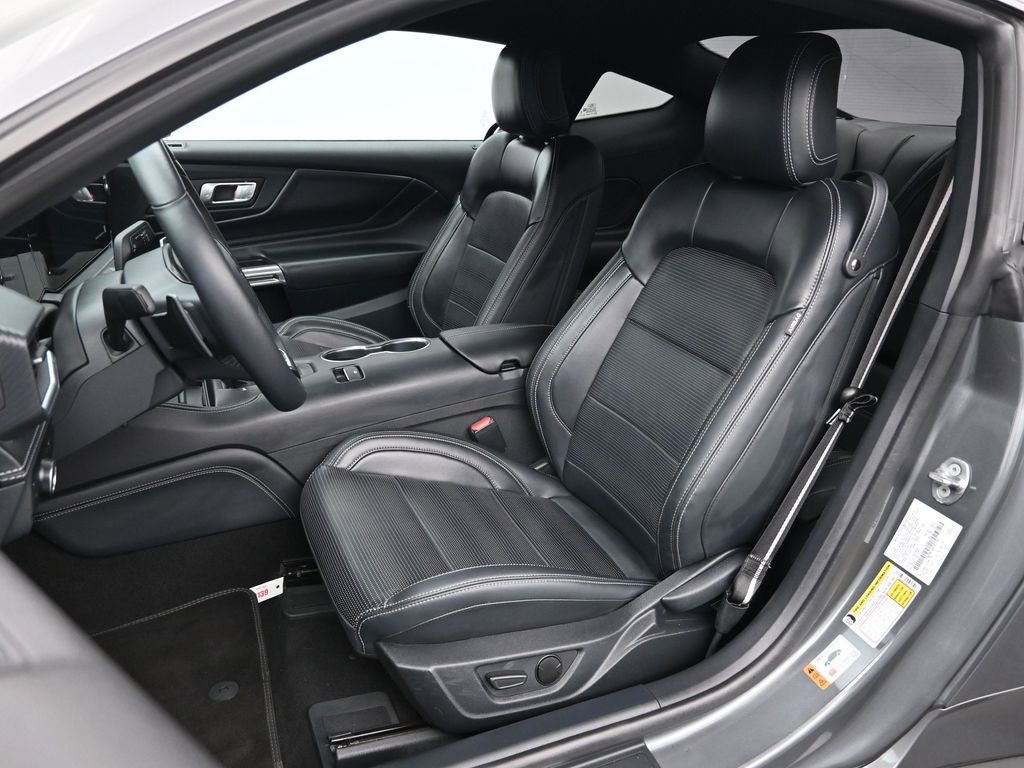 Used 2024 Ford Mustang GT Premium image 12