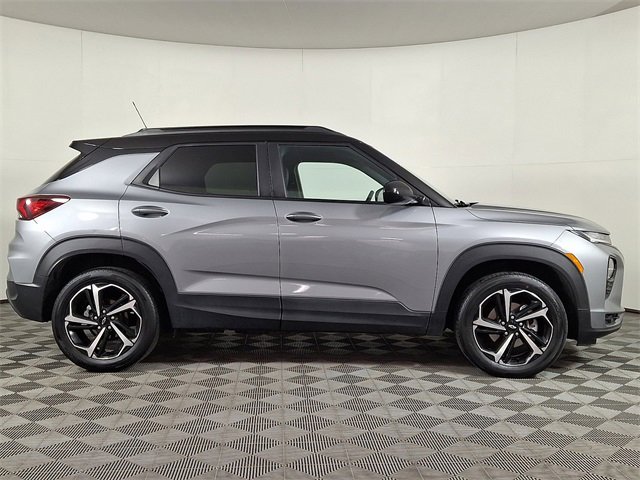 Used 2023 Chevrolet TrailBlazer RS w/ Sun and Liftgate Package image 10