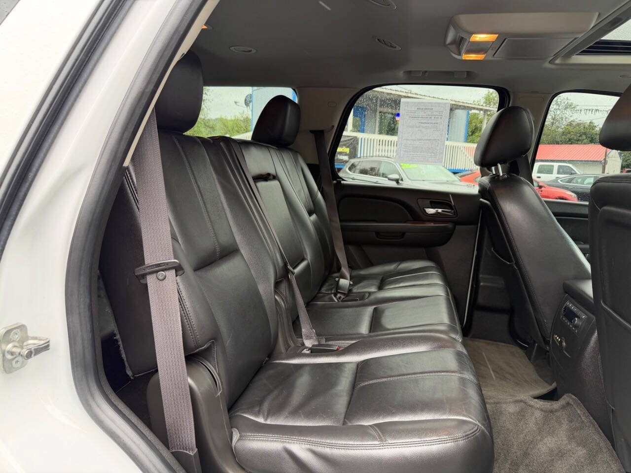 Used 2013 Chevrolet Tahoe LT w/ Luxury Package AWD/4WD image 23